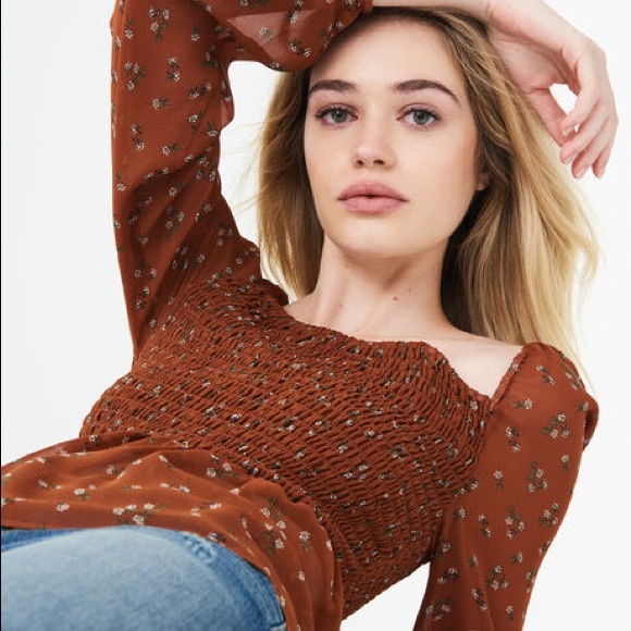 Aeropostale Smocked Blouse - Picture 3 of 4